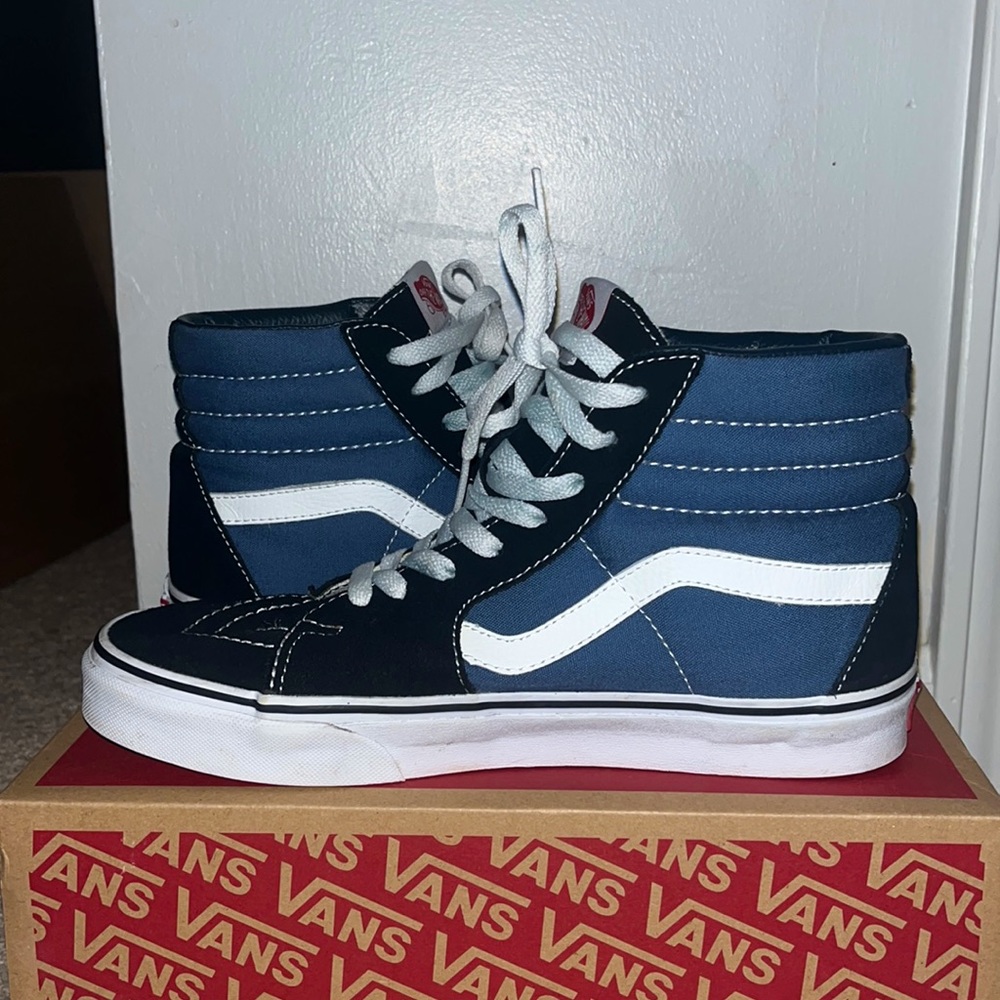 High top Navy Blue Vans